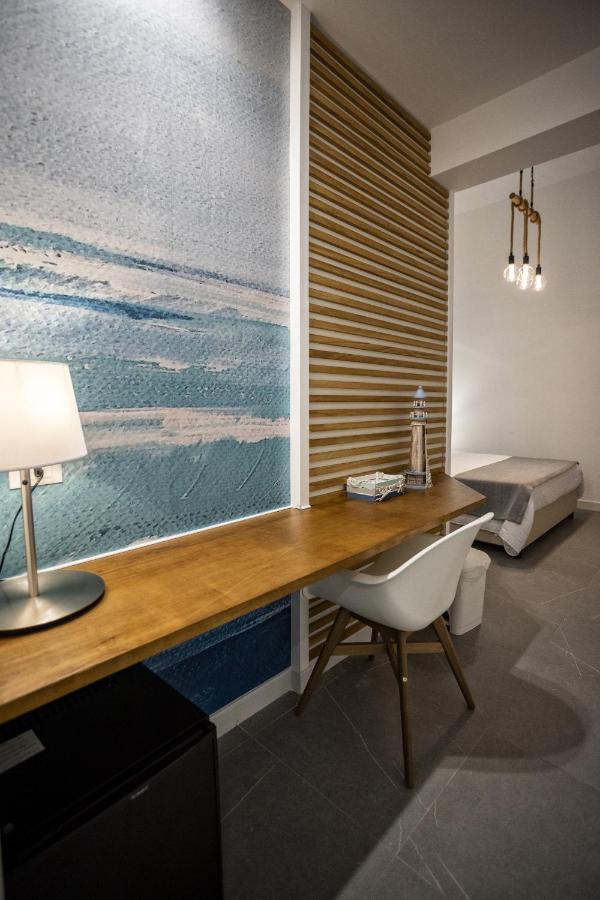 Acquaro Suite Apartments サン・ヴィート・ロ・カーポ エクステリア 写真